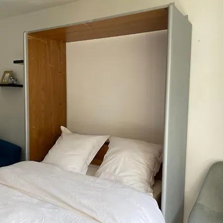 Trimaran 10 Metres De La Avec Balcon/terrasse Apartman *